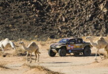 Дакар-2024: Карлос Сайнс стал единоличным лидером Dakar-2024, Guerlain Chicherit, Overdrive Racing, Toyota Hilux