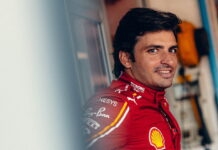 Сайнс надеется вернуться за руль в Мельбурне Carlos Sainz