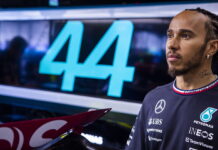 Хэмилтон: Сейчас главное – помочь Mercedes Lewis Hamilton