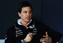 Вольфф: Mercedes может стать альтернативой для Макса Toto Wolff