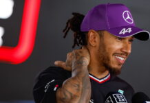 Мотор на машине Хэмилтона восстановить не удалось Lewis Hamilton
