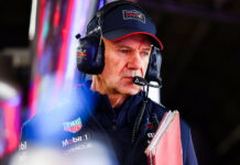 Эдриан Ньюи намерен определиться с планами в конце года Adrian Newey