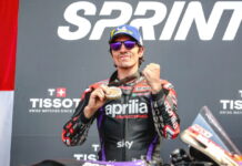 Виньялес взял вторую подряд победу в спринте Maverick Vinales