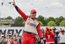 Маклафлин опередил напарника в спринте — у Penske дубль Scott McLaughlin