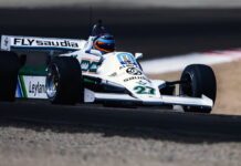 Зак Браун занял 2-е место на Williams FW07B в Калифорнии Zak Brown, Williams FW07B
