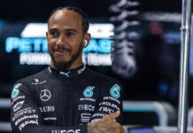 Одиннадцати гонщикам заменили силовую установку Lewis Hamilton