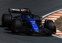 В FIA выявили нарушение регламента на машине Элбона Alex Albon