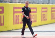 Магнуссен пропустит гонку в Баку Kevin Magnussen
