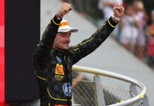 Леклер: В конце гонки я смотрел не на трассу, а на трибуны! Charles Leclerc