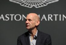 В Aston Martin Ньюи будет получать 3 720 долларов в час Adrian Newey