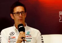 В Mercedes постараются решить проблему с перегревом Andrew Shovlin