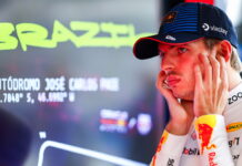 Донелли: Ферстаппен словно показал FIA средний палец Max Verstappen
