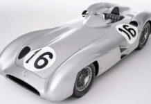 Mercedes W196 Фанхио и Мосса продана за 51.15 млн. евро Mercedes W196 R Streamliner