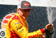 Алекс Палоу начал защиту титула с победы благодаря блестящей стратегии Alex Palou