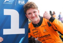 Алекс Данн одержал первую победу Alexander Dunne