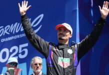 Паскаль Верляйн одержал победу в захватывающей гонке в Маями Pascal Wehrlein