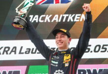 Невероятный камбэк Эйткена: Британец вырвал победу на последнем круге Jack Aitken