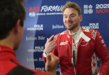 Триумф Роуленда в Монако: Британец на поуле в сложнейших условиях Oliver Rowland