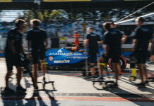 Запрос о пересмотре штрафа Сайнсу рассмотрят в пятницу Carlos Sainz