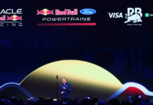У Red Bull нет сомнений в легальности своего двигателя Red Bull Racing Season Launch