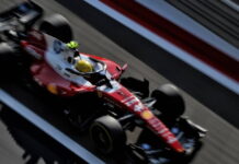 Гоночный темп Ferrari лучше, чем у соперников Lewis Hamilton