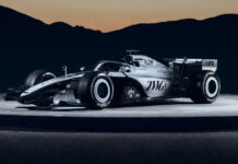 В Cadillac представили раскраску своей первой машины Cadillac