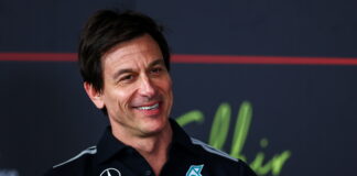 Вольфф: Предстоит интересный разговор с гонщиками Toto Wolff