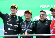 Китай-2026: Кими Антонелли одержал первую победу в карьере George Russell, Andrea Kimi Antonelli, Peter Bonnington, Lewis Hamilton
