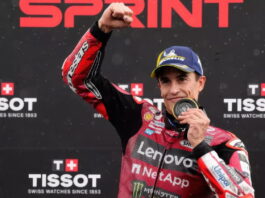 Марк Маркес выиграл хаотичный спринт в Хересе несмотря на падение Marc Marquez