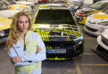 София Флёрш продолжит карьеру в Формуле Е Sophia Floersch