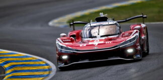 Ле Ман: Марафон стартовал, пока лидирует Toyota Sebastien Buemi, Toyota