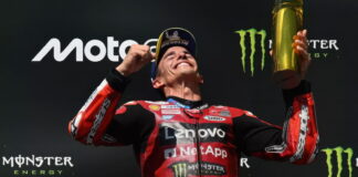 Маркес одержал вторую победу подряд и сократил отставание в чемпионате Marc Marquez