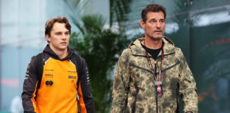 Уэббер: Разговоры об уходе Пиастри из McLaren – чушь Oscar Piastri, Mark Webber