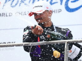 Porsche вернулась к победам: Верляйн уверенно победил в Шанхае Pascal Wehrlein
