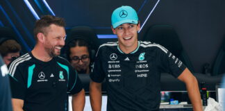 В Mercedes устранили проблему с двигателем Расселла George Russell