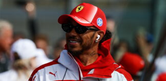 Льюиса Хэмилтона ждёт штраф за замену силовой установки Lewis Hamilton