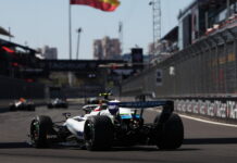 Сайнс потеряет три места на старте Carlos Sainz