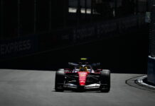 Хэмилтон: Я нажал на тормоза, но ход педали стал длиннее Lewis Hamilton