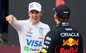 Айзек Хаджар пропустит Гран При Италии Liam Lawson, Max Verstappen