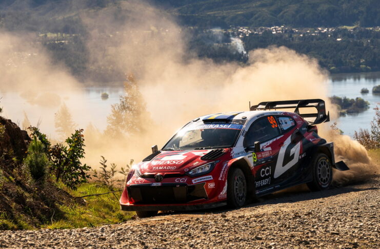 Toyota близка к завоеванию титула производителей после доминирования Oliver Solberg