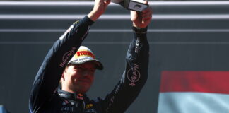 Макс Ферстаппен: Я смог удержать Ландо позади Max Verstappen