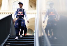 На машине Ферстаппена заменили двигатель Max Verstappen