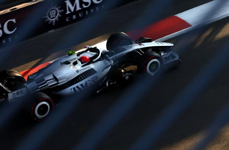 Боттас получит штраф с потерей 50 позиций на старте Valtteri Bottas