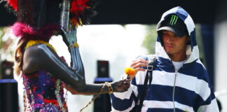 Норрис: Нашу машину слишком сложно пилотировать Lando Norris